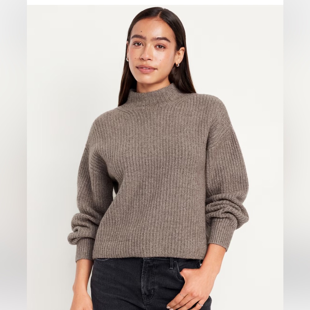 Old Navy SoSoft Funnel Neck Sweater